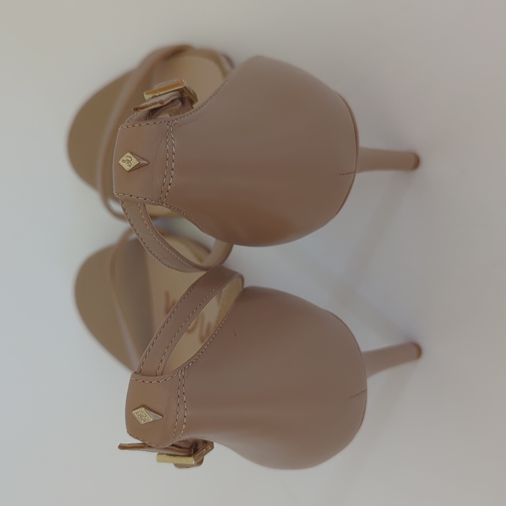 Sam Edelman Heels - Picture 6 of 9